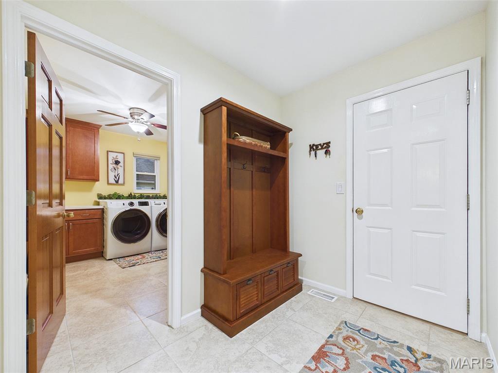 1810 Butler Boulevard Edwardsville, IL 62025 - Photo 20 of 52