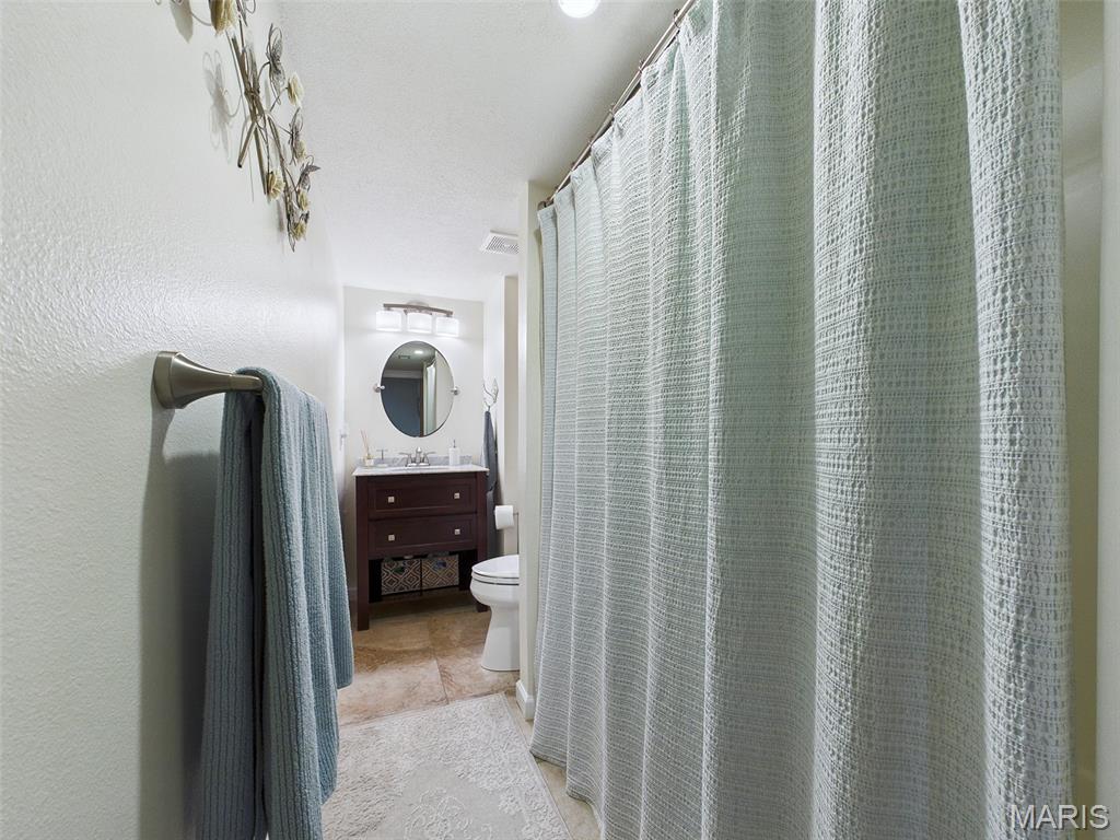 1810 Butler Boulevard Edwardsville, IL 62025 - Photo 37 of 52