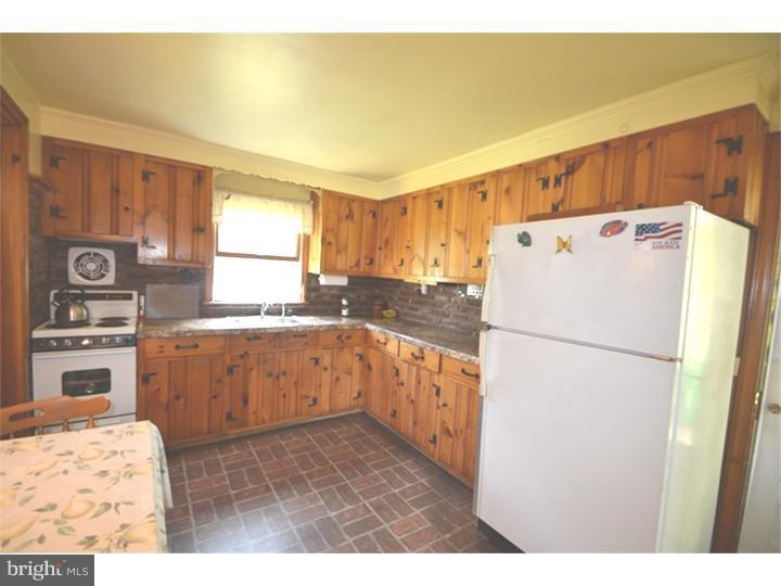 2675 Trewigtown Road Colmar, PA 18915 - Photo 14 of 22 Kitchen