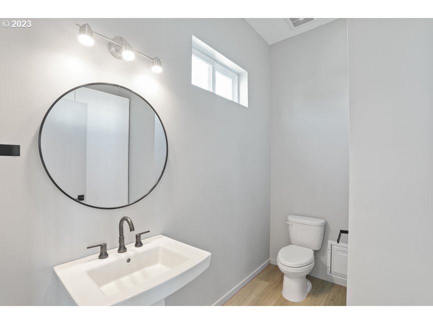 50990 Dike Road, Unit C8 Scappoose, OR 97056 - Photo 20 of 48 Gallery Image 20
