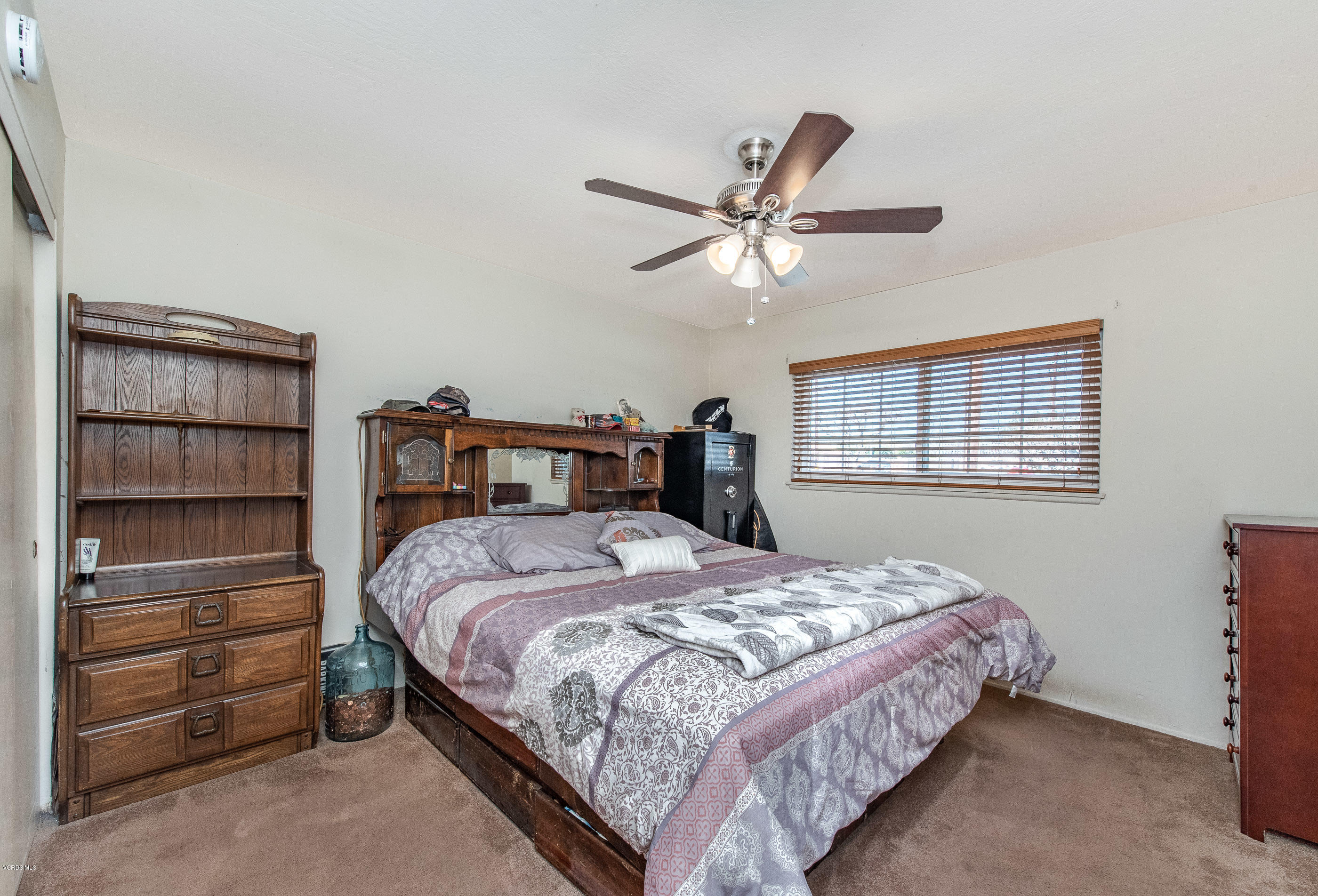 4030 Angela Street Simi Valley, CA 93063 - Photo 16 of 28 4030 Angela St Simi Valley-16