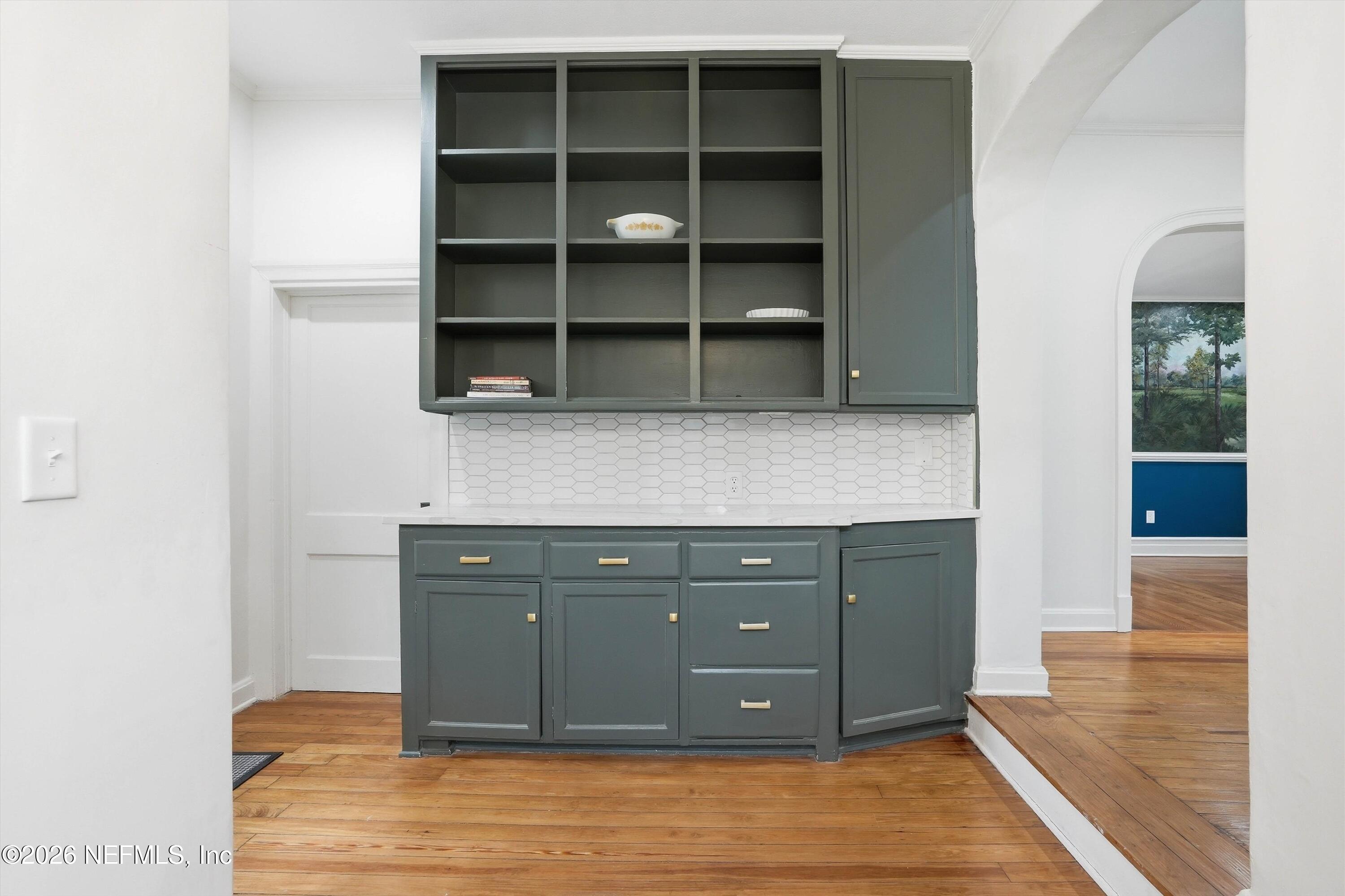 1841 River Road Jacksonville, FL 32207 - Photo 18 of 54 Butlers Pantry