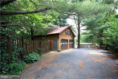 13809 Lewisdale Road Clarksburg, MD 20871 - Photo 24 of 28 Detached 2 Car Garage