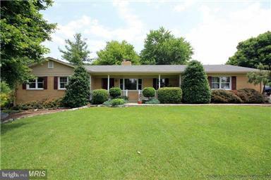 13809 Lewisdale Road Clarksburg, MD 20871 - Photo 28 of 28 Exterior (Front)