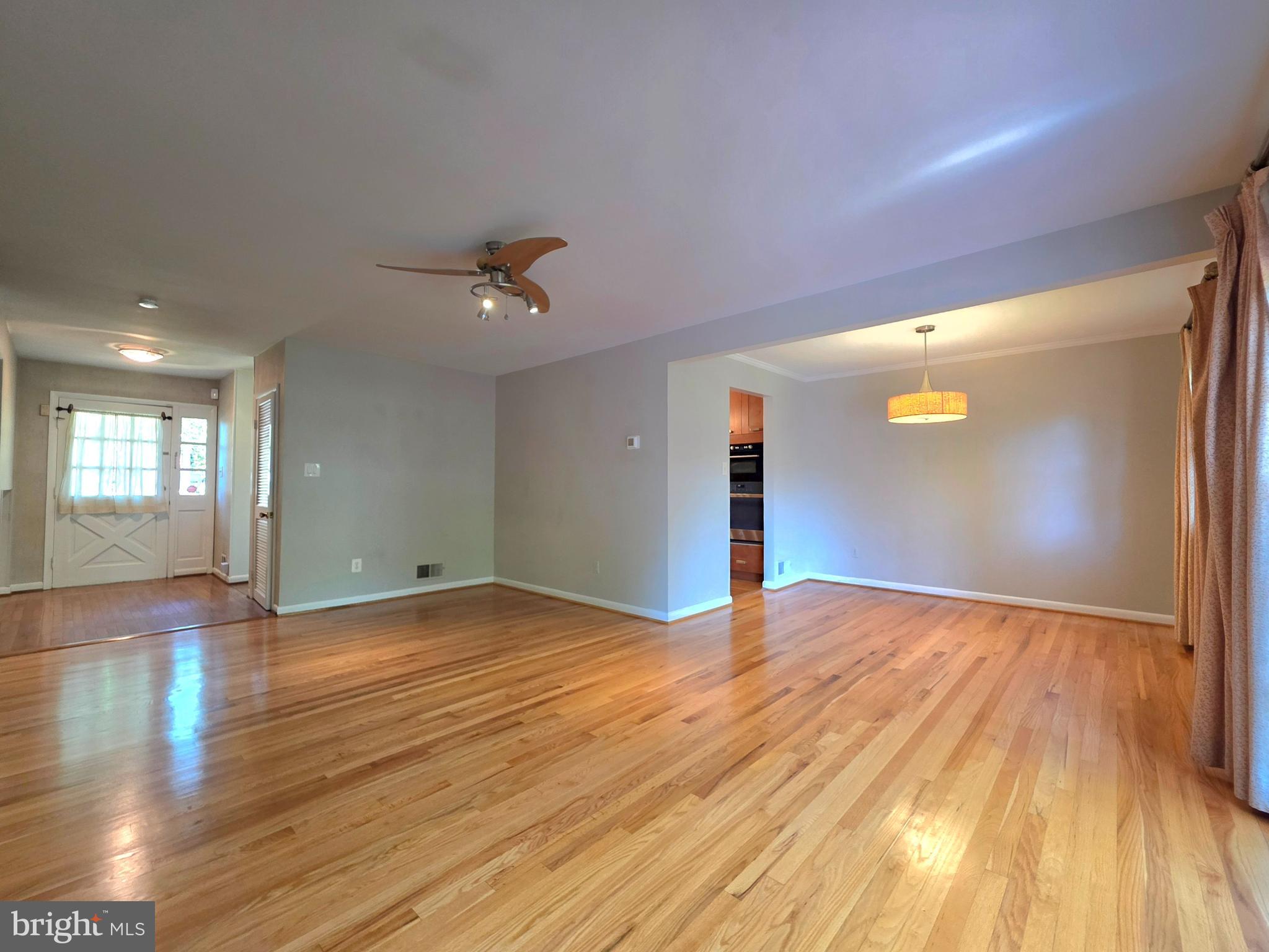 2215 Collingwood Road Alexandria, VA 22308 - Photo 12 of 40