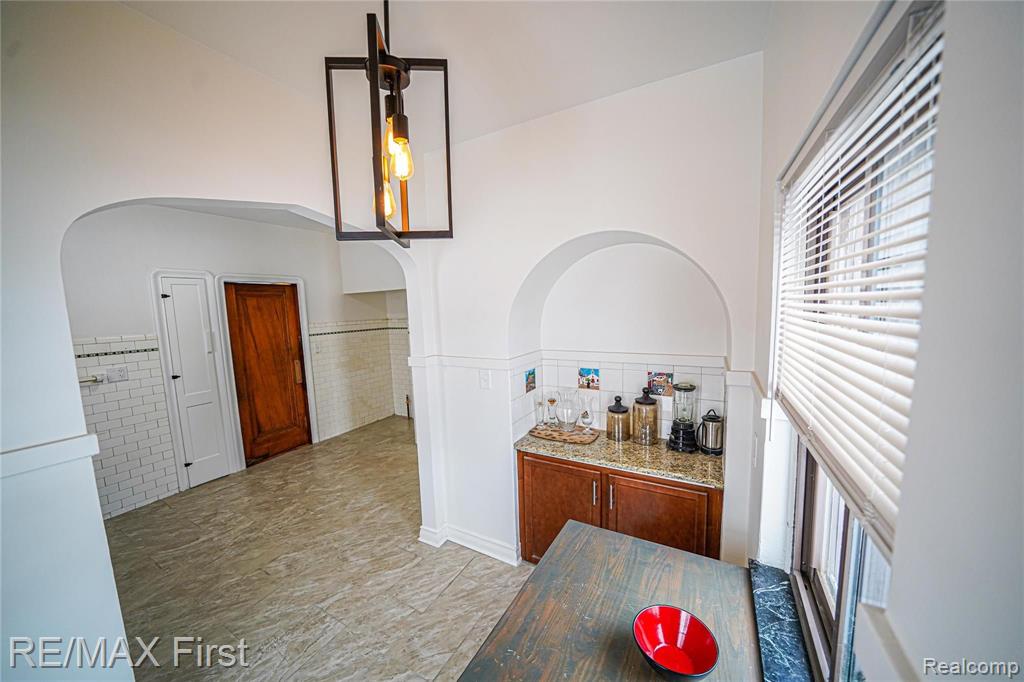 4100 Devonshire Road Detroit, MI 48224 - Photo 46 of 84