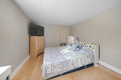 $245,000 | 1460 Fairlane Drive, Unit 312, Schaumburg, IL 60193