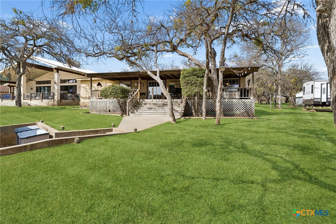 506 Ranch Road 2233 Llano, TX 78643 - Photo 10 of 33