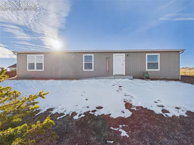 $319,999 | 4822 Isabella Drive, Colorado City, CO 81019