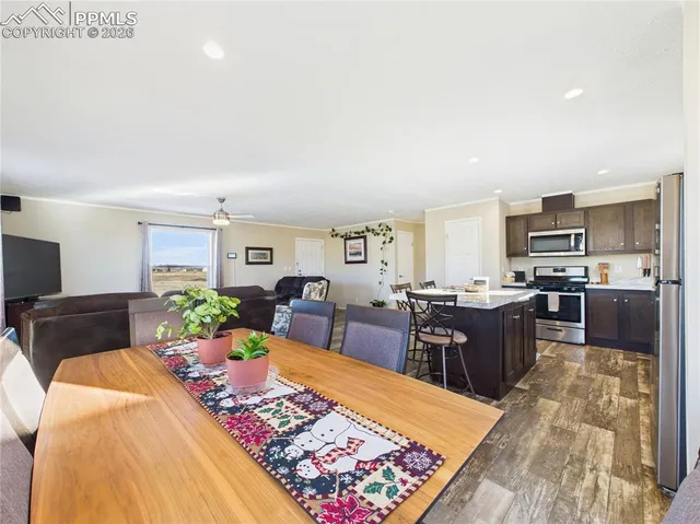 $319,999 | 4822 Isabella Drive, Colorado City, CO 81019