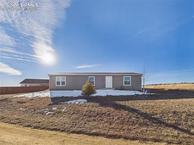 $319,999 | 4822 Isabella Drive, Colorado City, CO 81019