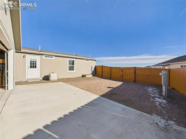 $319,999 | 4822 Isabella Drive, Colorado City, CO 81019