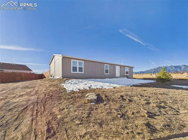 $319,999 | 4822 Isabella Drive, Colorado City, CO 81019