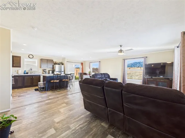 $319,999 | 4822 Isabella Drive, Colorado City, CO 81019