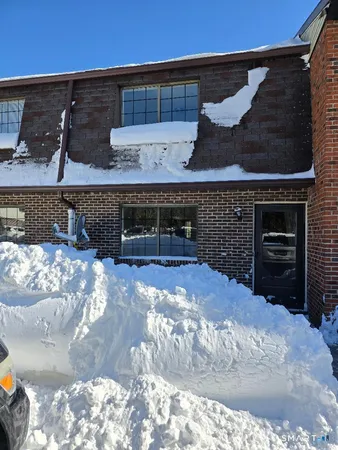 $1,500 | 100 Mark Lane, Unit G3, Waterbury, CT 06704
