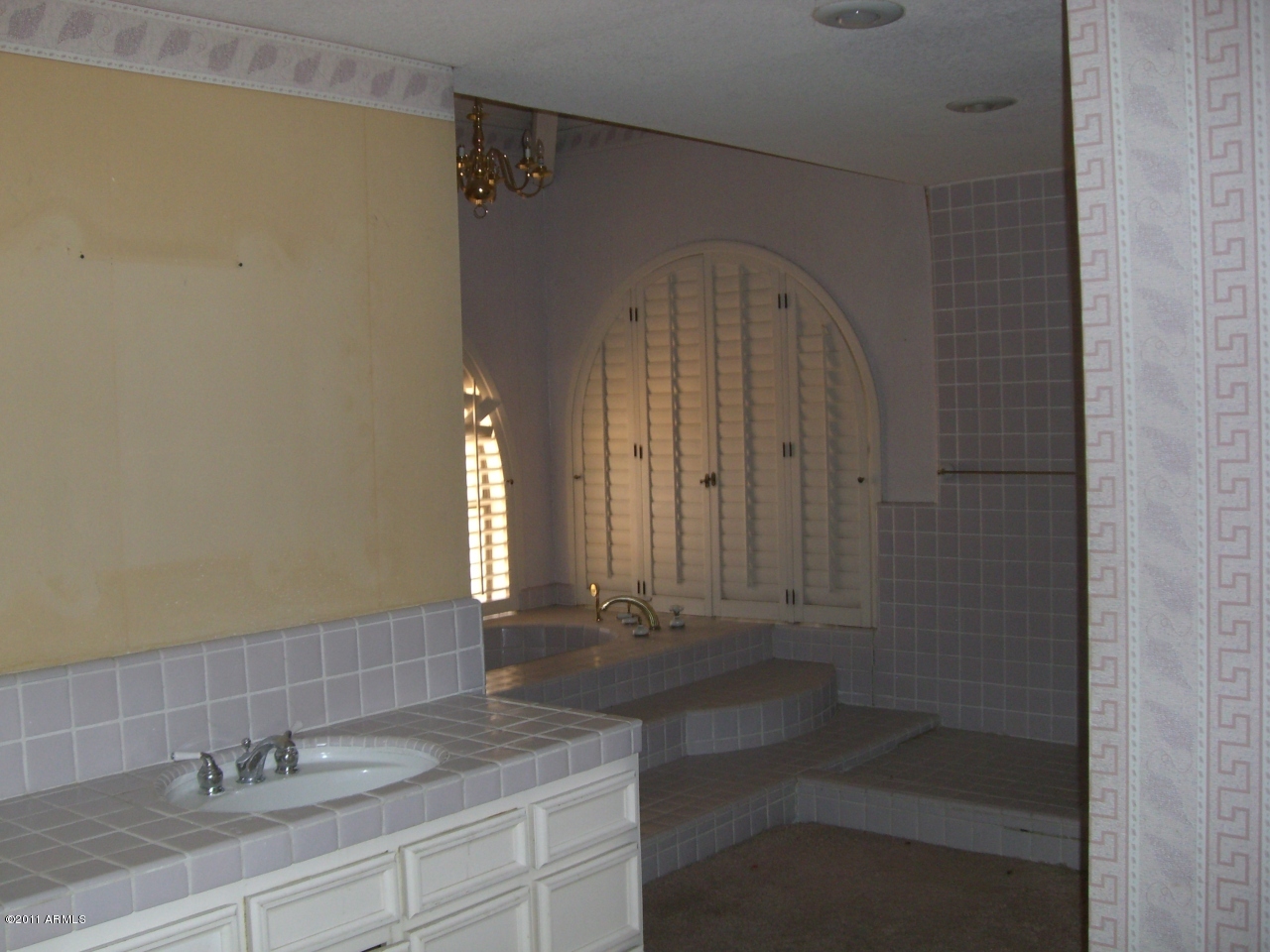 1245 South Gilbert Road Gilbert, AZ 85296 - Photo 14 of 29 Master BA