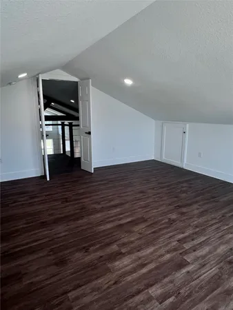 $399,999 | 1809 East Bayshore Drive, Palacios, TX 77465
