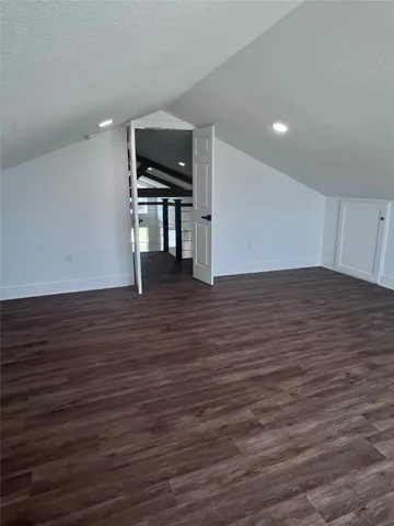 $399,999 | 1809 East Bayshore Drive, Palacios, TX 77465