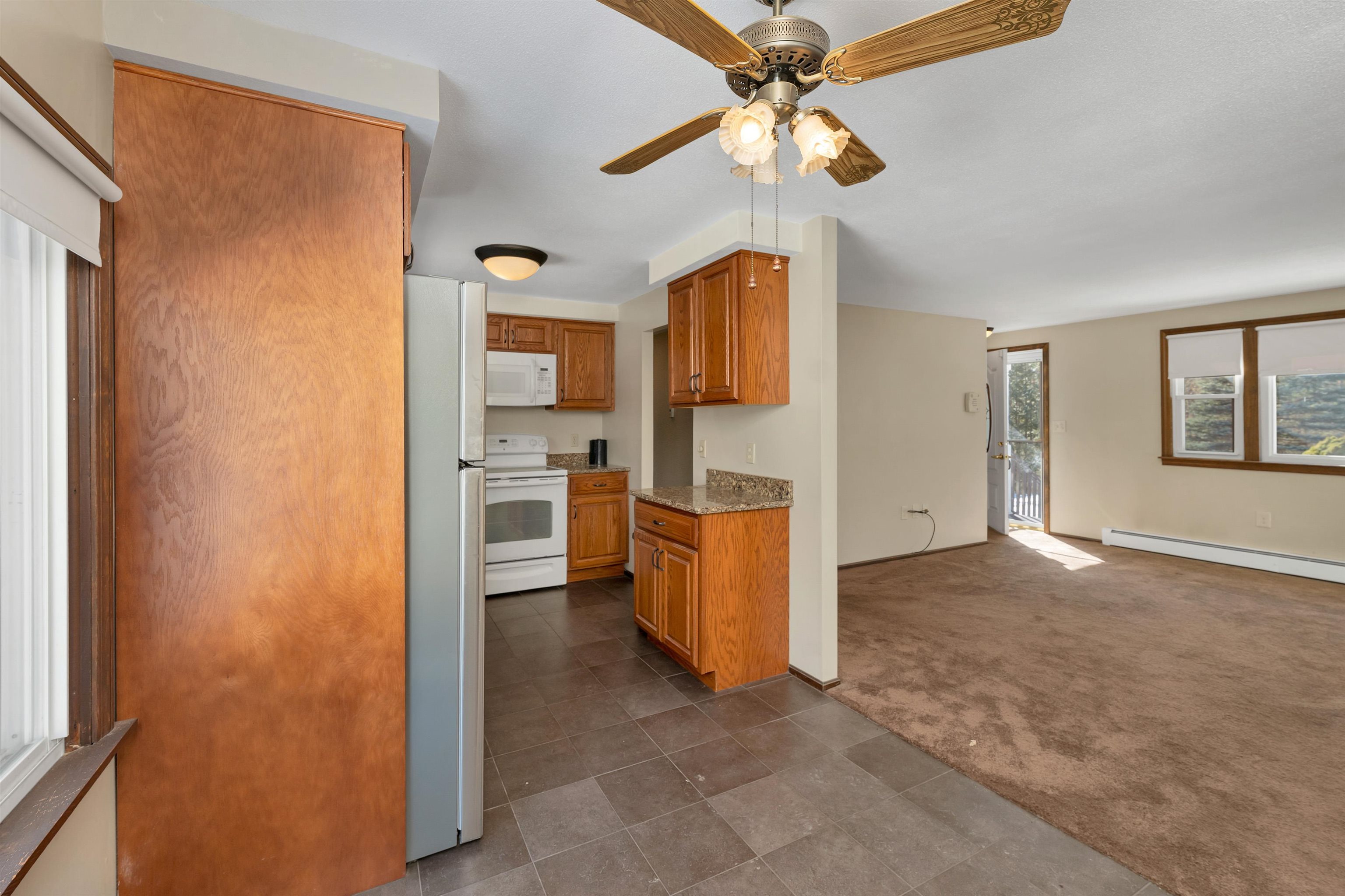 5 Hidden Valley Road Windham, NH 03087 - Photo 9 of 35