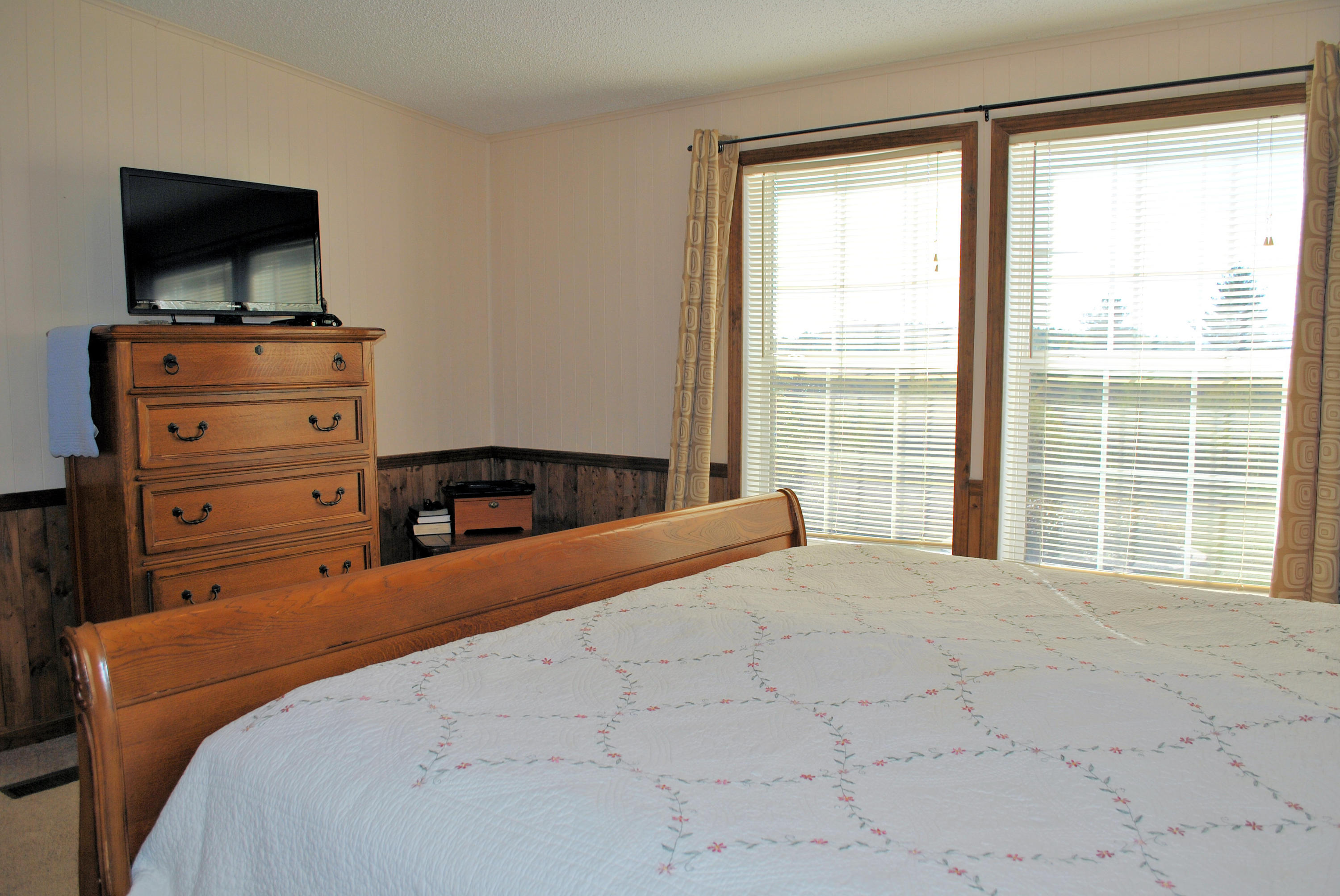 775 Weeks Road Northwest Floyd, VA 24091 - Photo 27 of 52 Master Bedroom