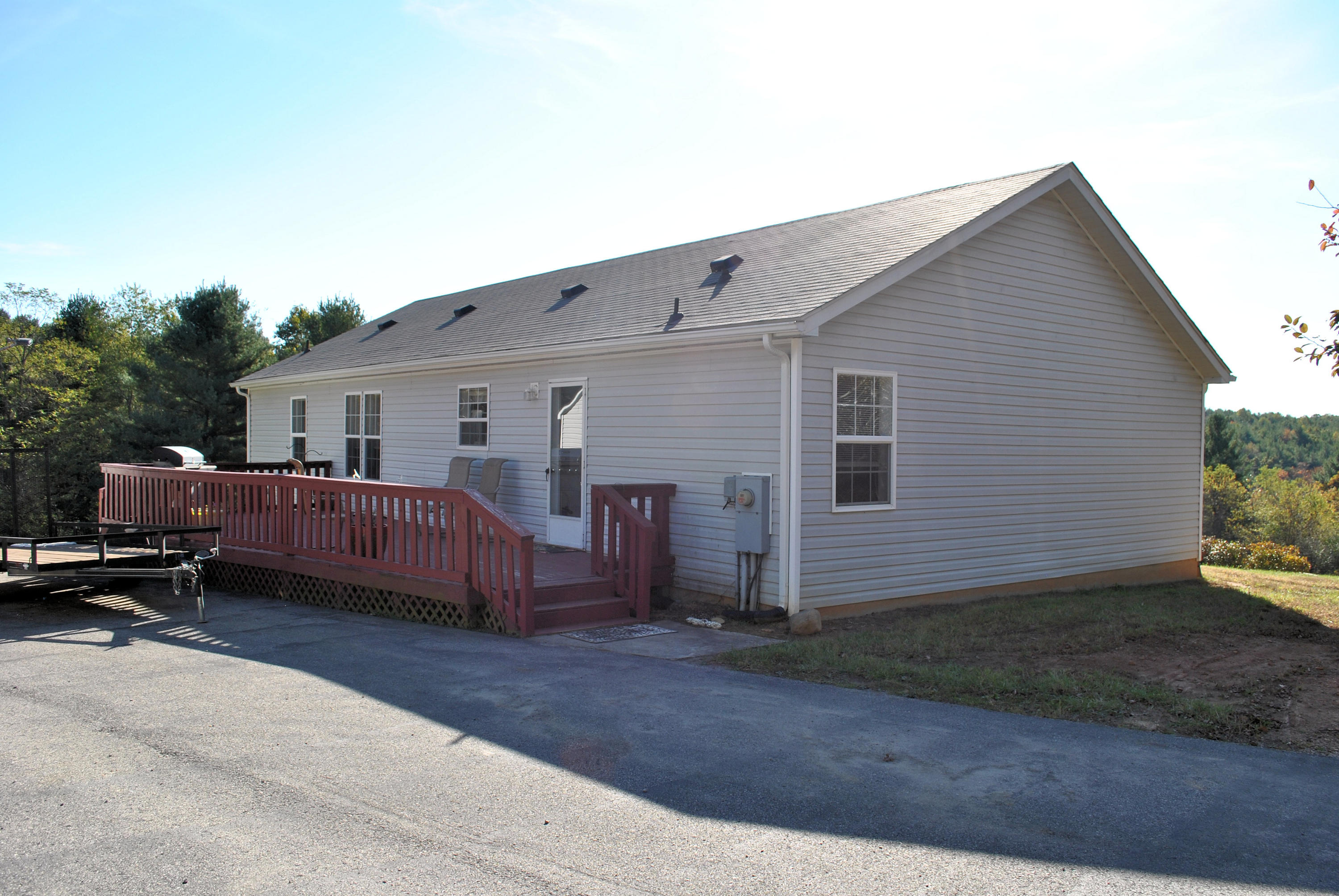 775 Weeks Road Northwest Floyd, VA 24091 - Photo 44 of 52 Back Of House