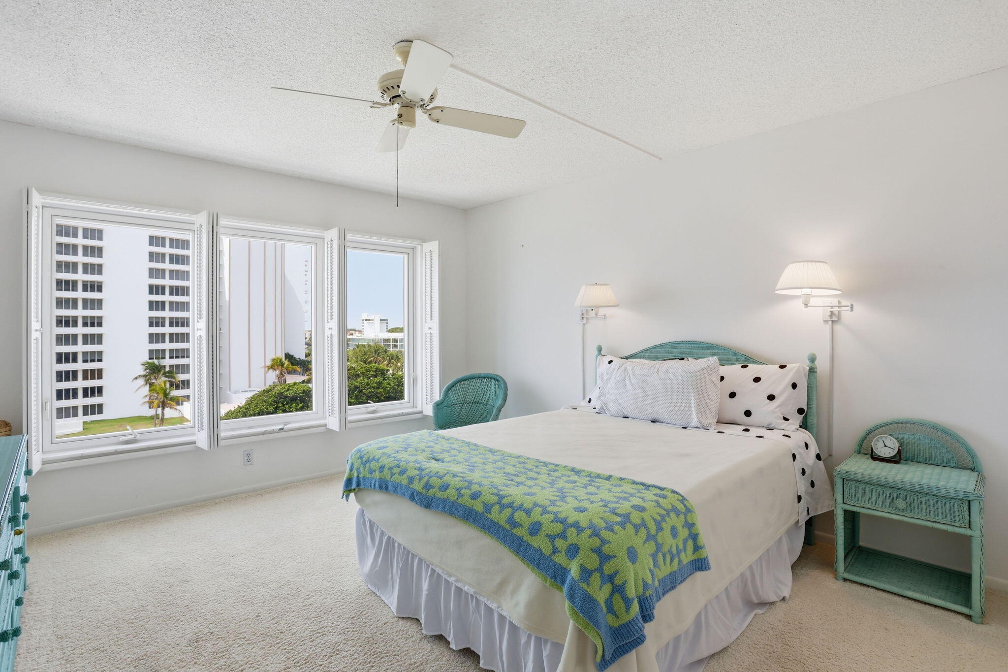 600 South Ocean Boulevard, Unit 6010 Boca Raton, FL 33432 - Photo 20 of 39 2nd Bedroom