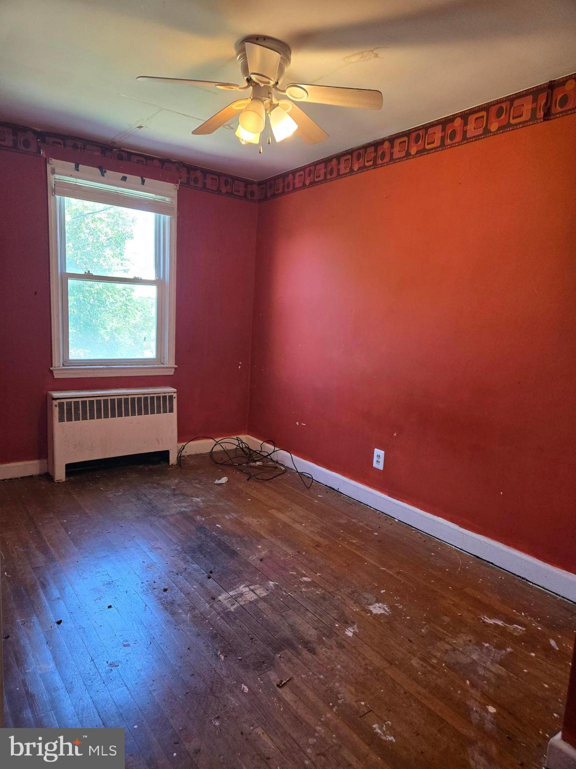 3644 Greenvale Road Baltimore, MD 21229 - Photo 14 of 24 Second bedroom