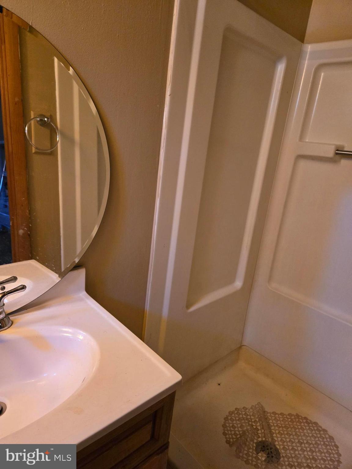 3644 Greenvale Road Baltimore, MD 21229 - Photo 22 of 24 Gallery Image 22