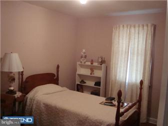 28 Gilpin Road Upper Darby, PA 19082 - Photo 10 of 12