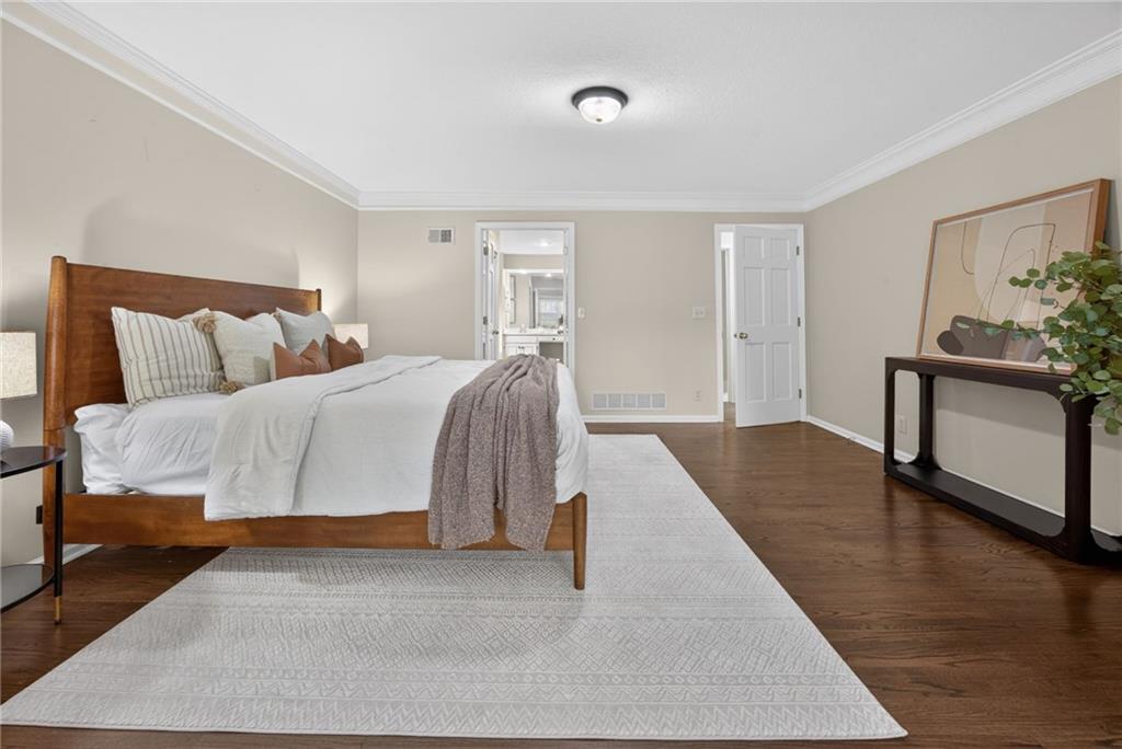 12116 Sagamore Road Leawood, KS 66209 - Photo 24 of 45