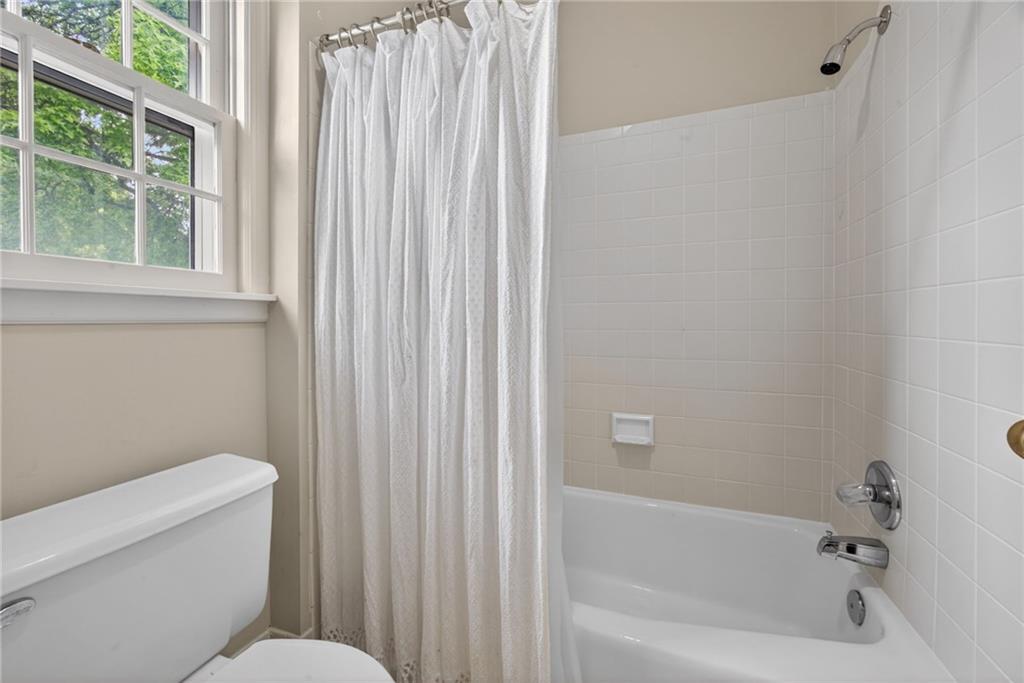 12116 Sagamore Road Leawood, KS 66209 - Photo 33 of 45