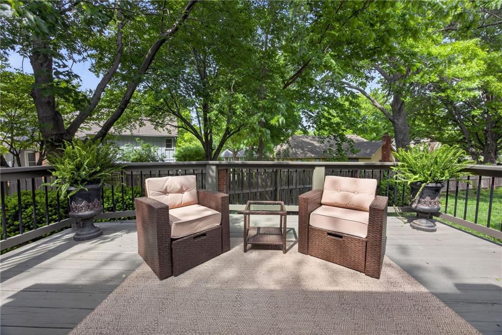 12116 Sagamore Road Leawood, KS 66209 - Photo 38 of 45