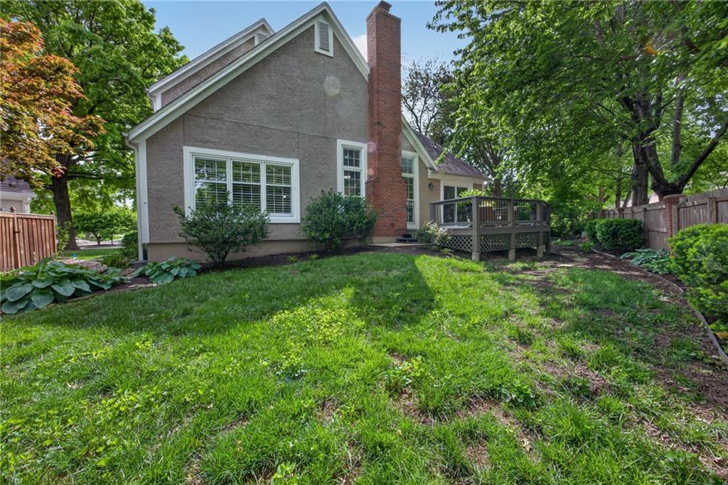 12116 Sagamore Road Leawood, KS 66209 - Photo 40 of 45
