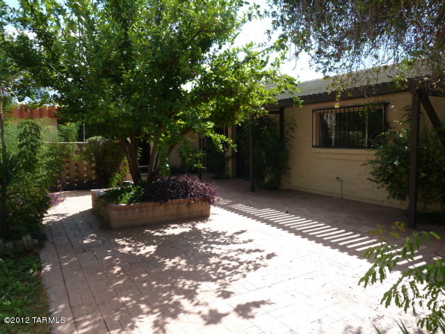 285 South Kolb Road, Unit 18 Tucson, AZ 85710 - Photo 18 of 22