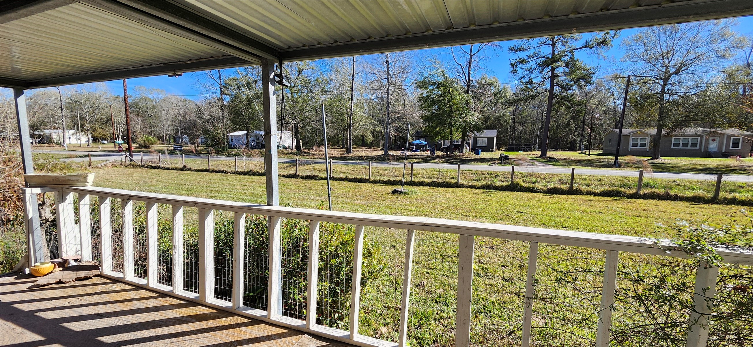 14 County Road 2802 Cleveland, TX 77327 - Photo 2 of 15 Large Front Porch