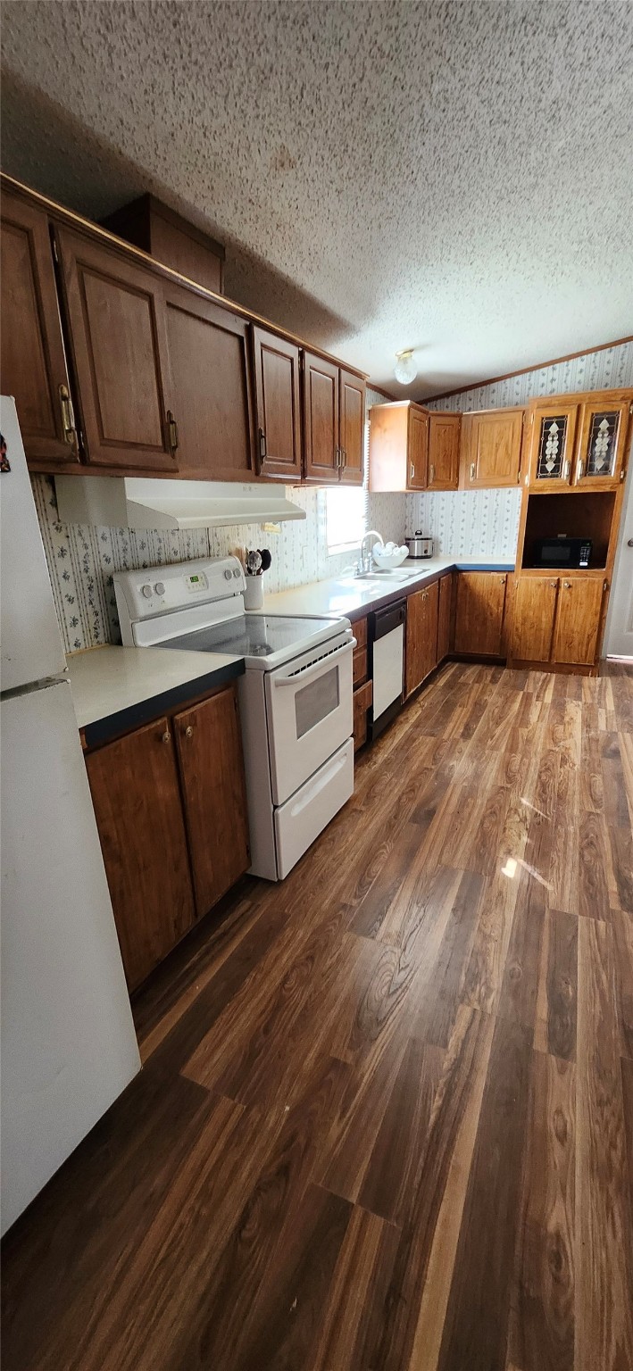 14 County Road 2802 Cleveland, TX 77327 - Photo 5 of 15 Kitchen with Appliances