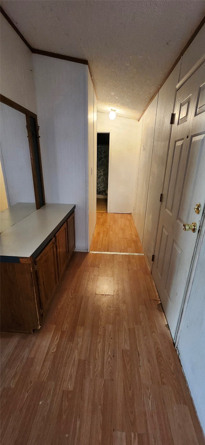 14 County Road 2802 Cleveland, TX 77327 - Photo 7 of 15 Entryway