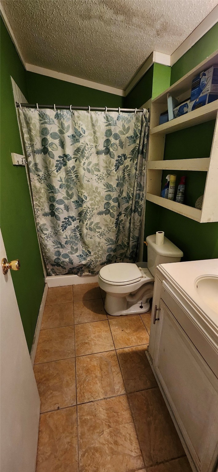 14 County Road 2802 Cleveland, TX 77327 - Photo 8 of 15 Secondary Bathroom