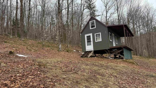$169,000 | 2075 Codding Hollow Road, Johnson, VT 05656