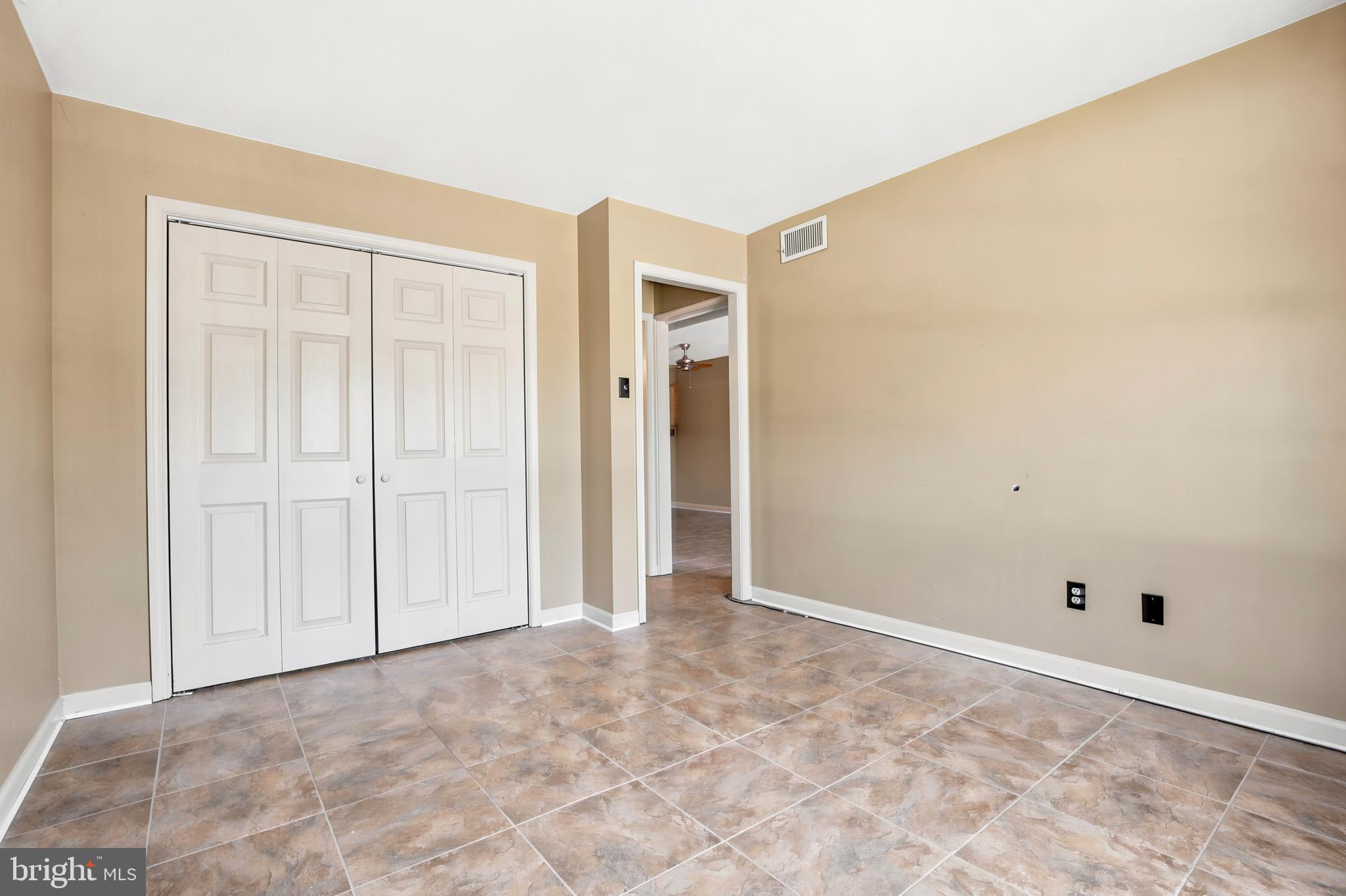 122 Bancroft Road, Unit 1C Lansdale, PA 19446 - Photo 11 of 29 Main Bedroom
