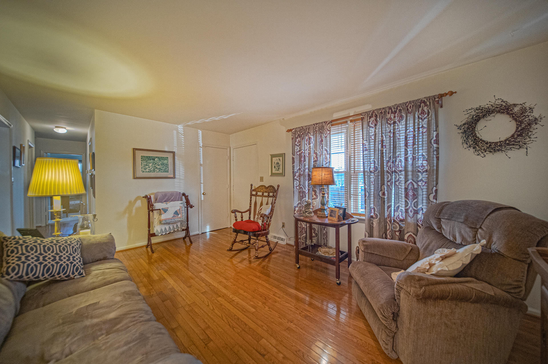 644 Magnolia Road Roanoke, VA 24019 - Photo 3 of 29 2a