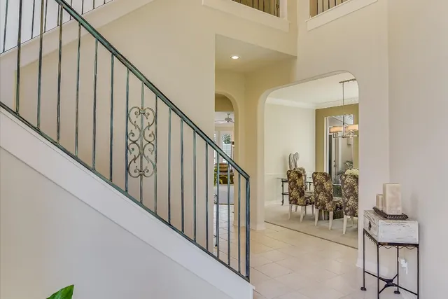 a view of entryway and hall
