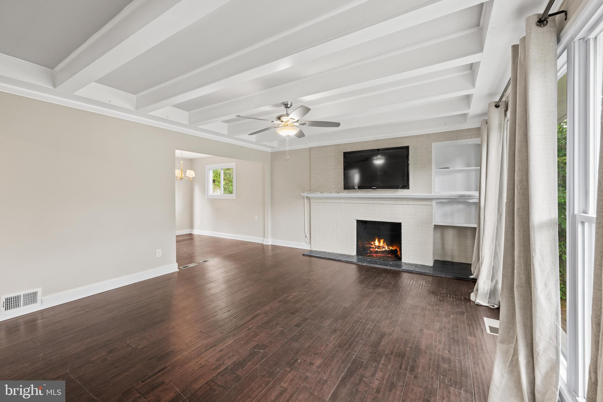 2604 Plyers Mill Road Silver Spring, MD 20902 - Photo 3 of 37