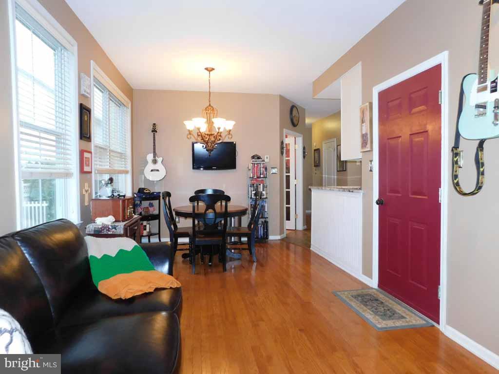 12047 Sewell Road Philadelphia, PA 19116 - Photo 13 of 37