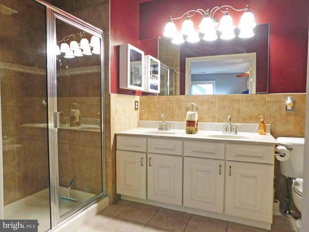 12047 Sewell Road Philadelphia, PA 19116 - Photo 24 of 37