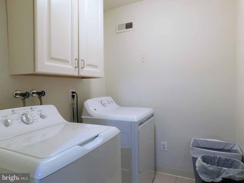 12047 Sewell Road Philadelphia, PA 19116 - Photo 32 of 37