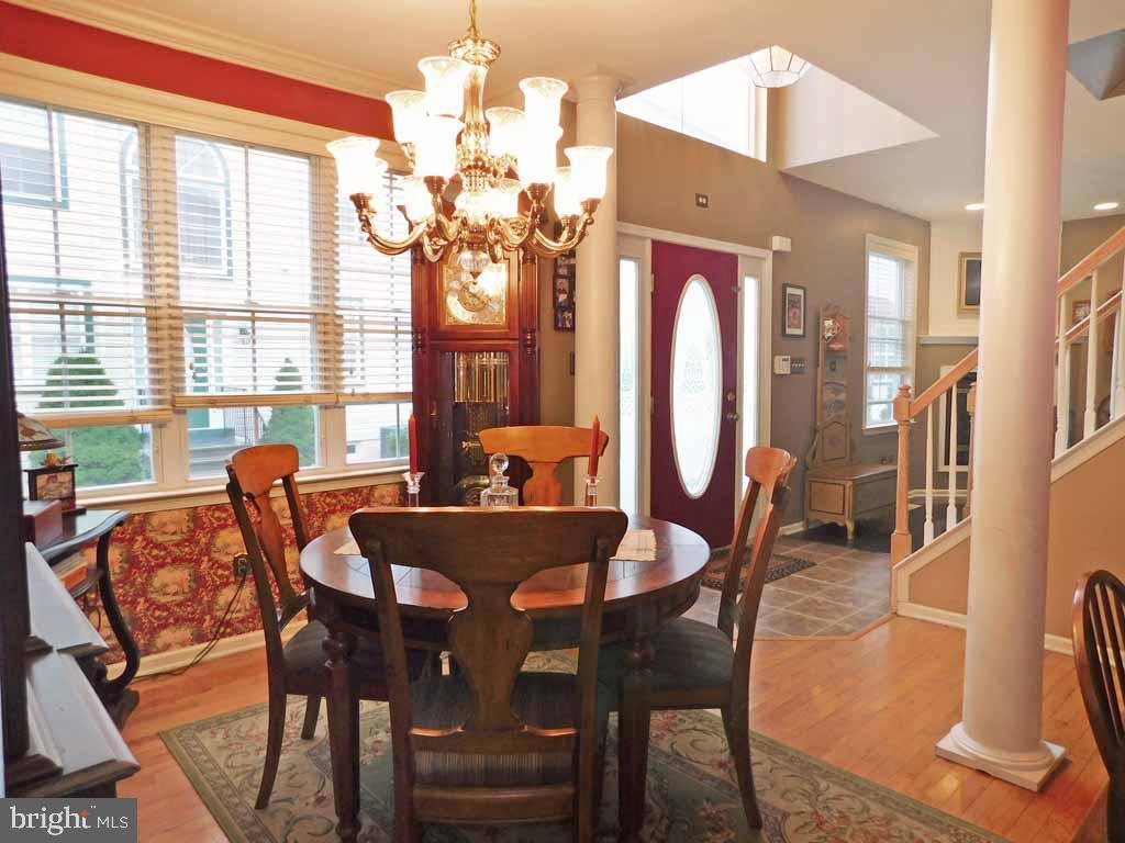12047 Sewell Road Philadelphia, PA 19116 - Photo 9 of 37