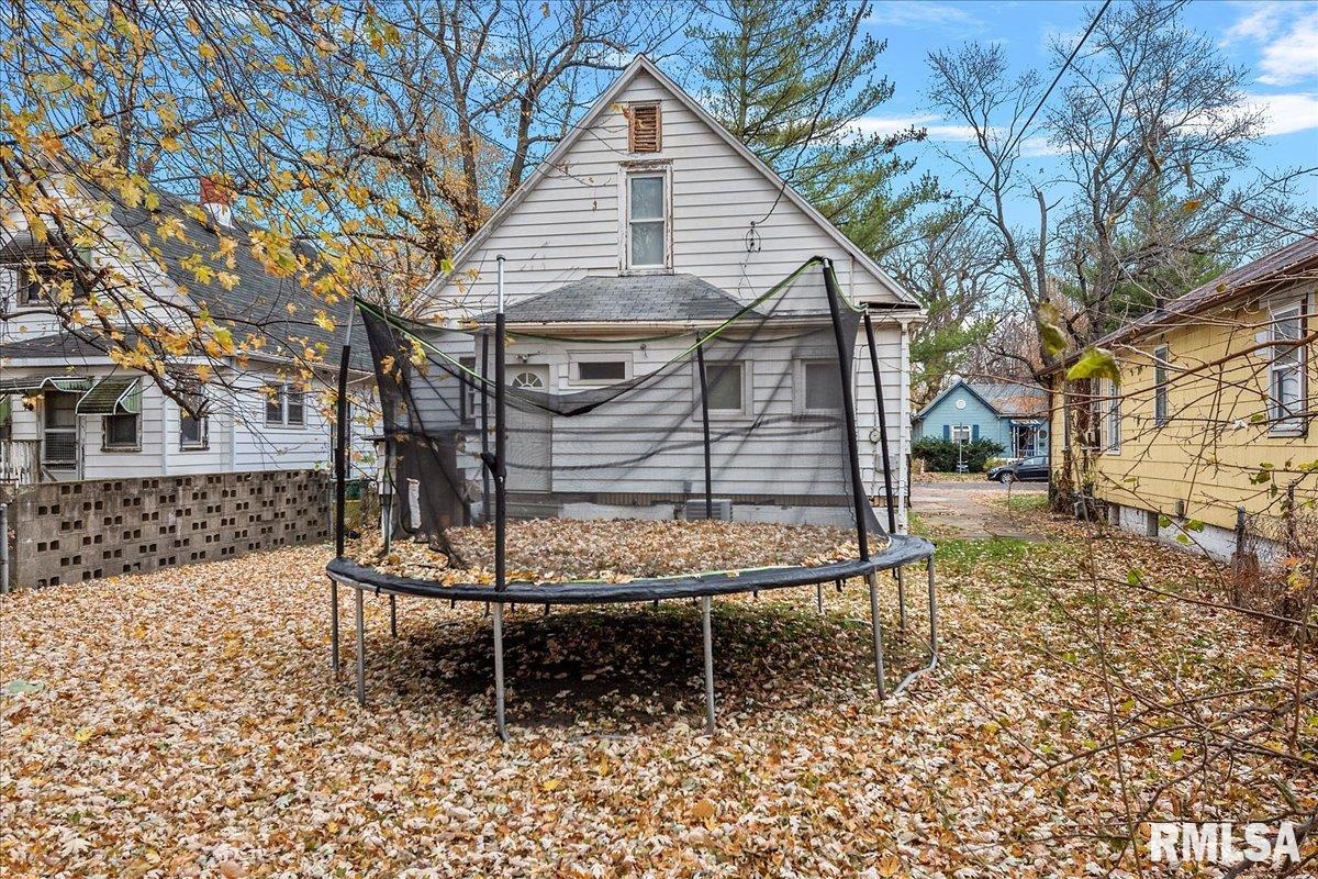 1011 North 14th Street Springfield, IL 62702 - Photo 23 of 24