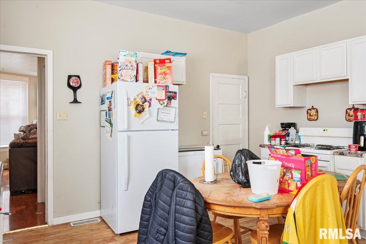 1011 North 14th Street Springfield, IL 62702 - Photo 9 of 24