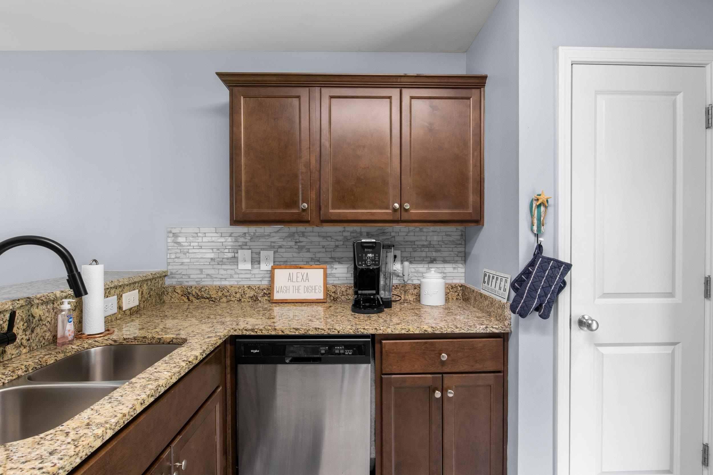 3852 Chesterfield Lane Foley, AL 36535 - Photo 19 of 34 Kitchen